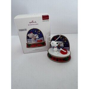 Hallmark 2018 Keepsakes Snoopy Peanuts Gang Storytellers Lights & Sound WORKS